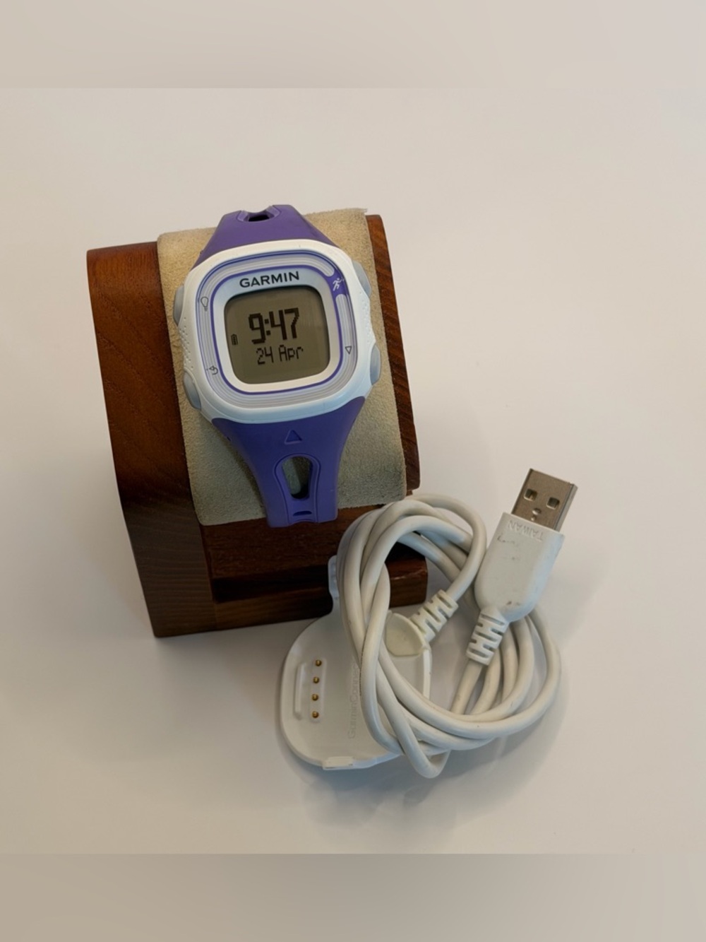Garmin Forerunner 10, Tested, Purple, Charger Included, Smart Watch, Small